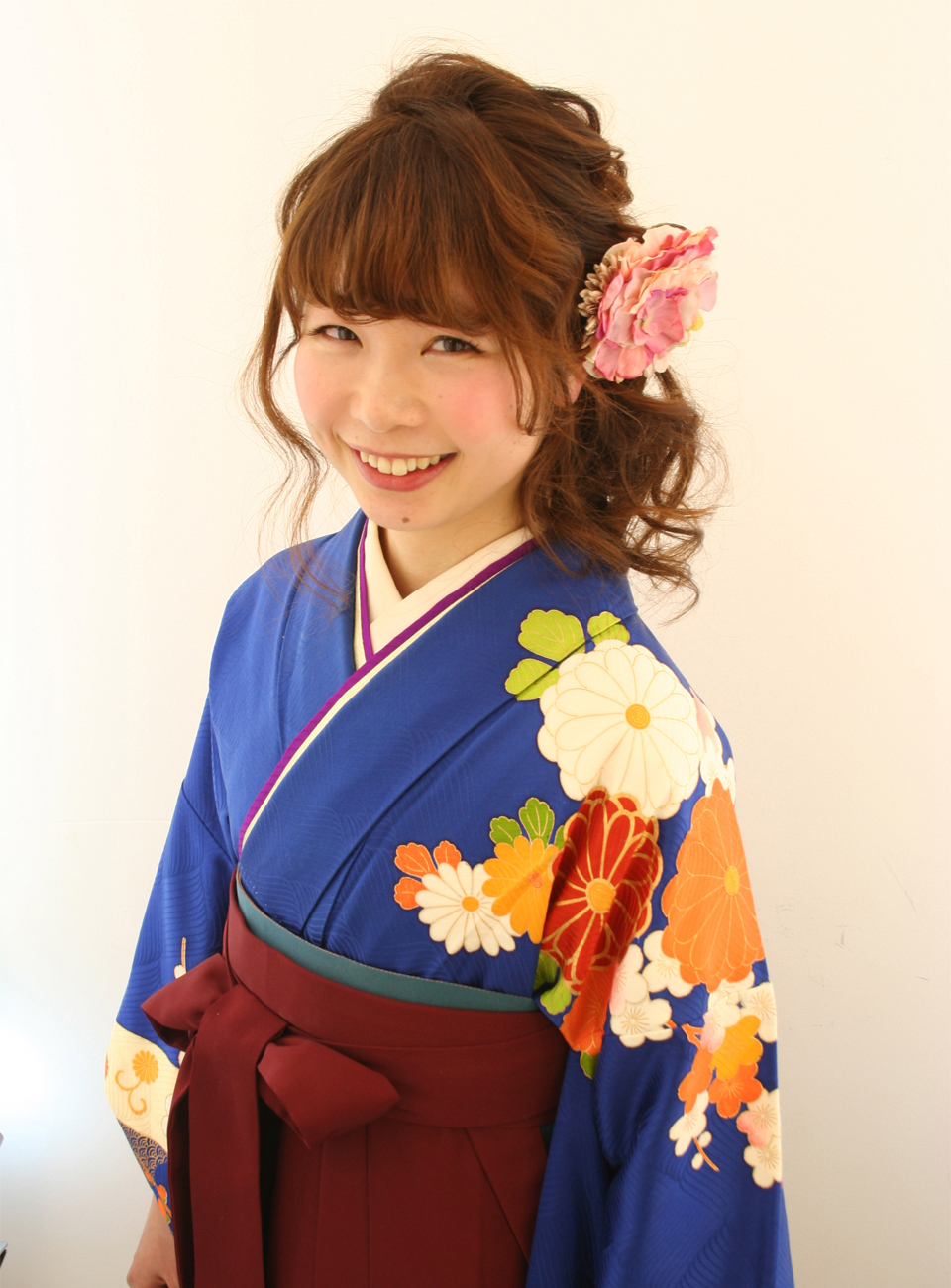 68選 卒業式の袴姿にはハーフアップのヘアが可愛い 女子力up応援サイト