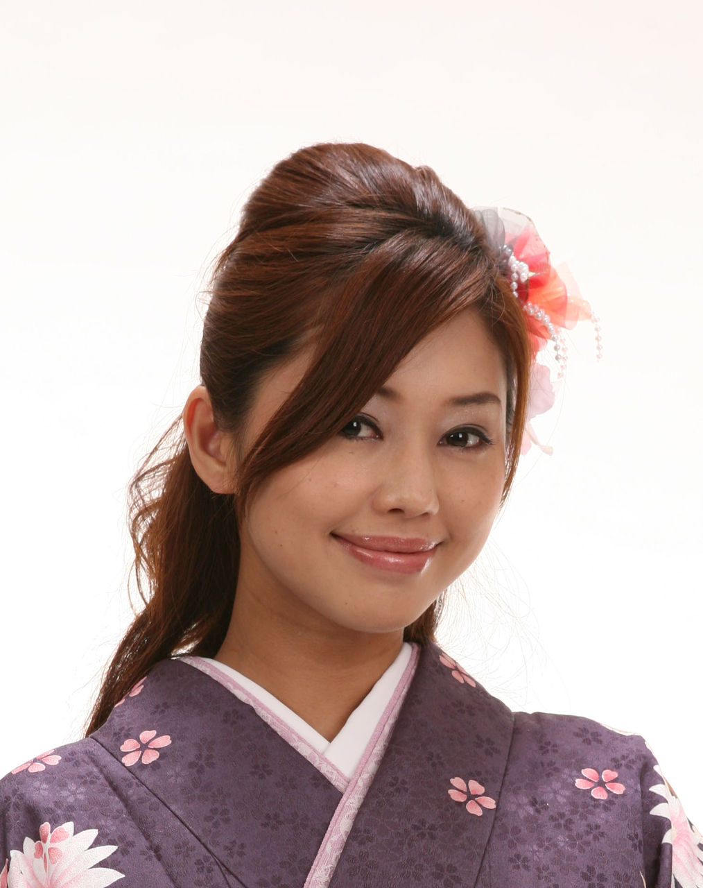 68選卒業式の袴姿にはハーフアップのヘアが可愛い 女子力up応援サイト